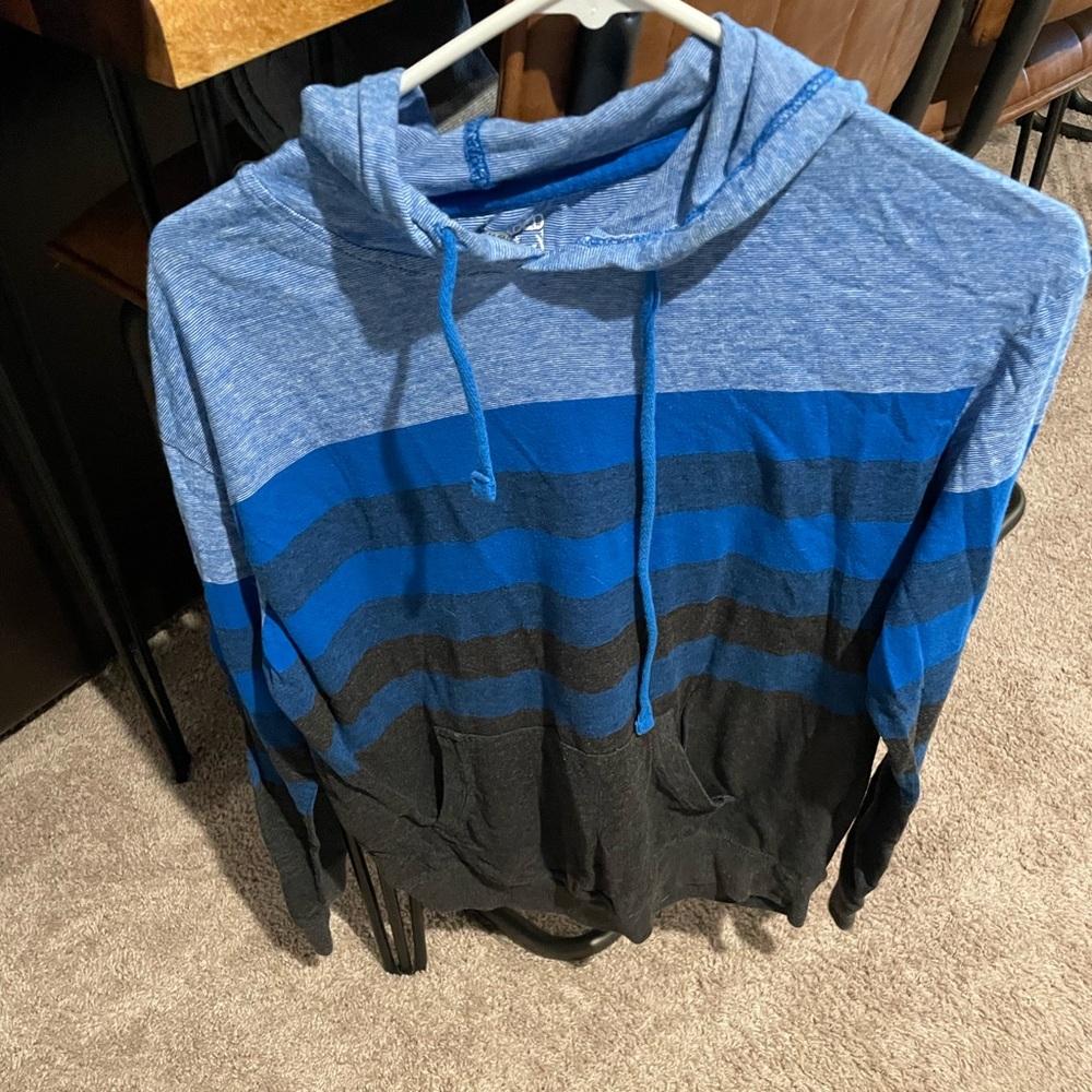 Lightweight hoody